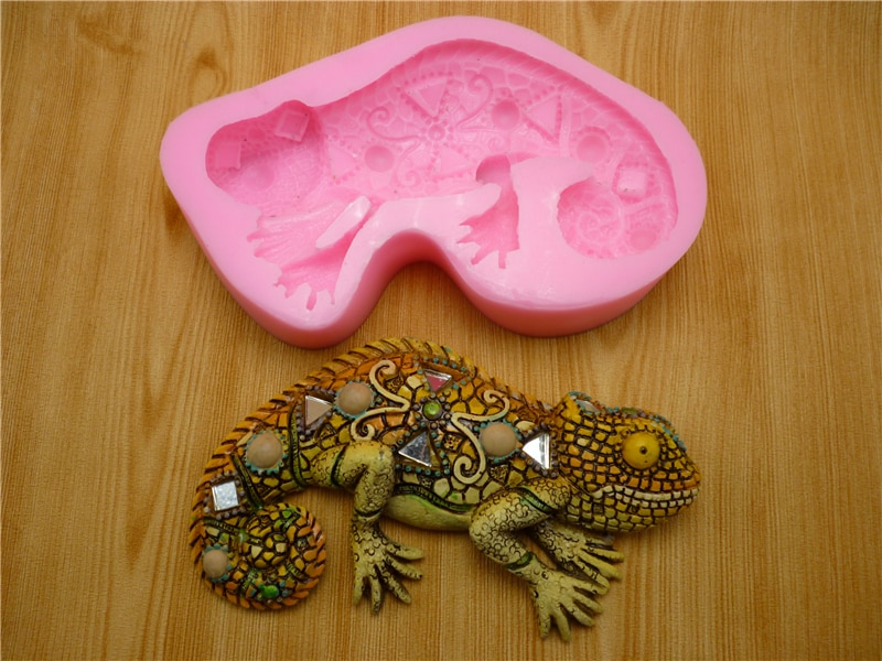 A Subscriber Sent Me This Mold & It's AWESOME. Home Made Lizard Mold From A  Channel Subscriber. 